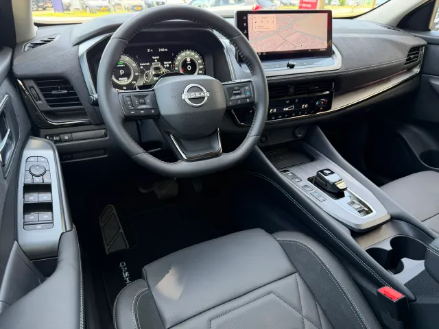 Nissan QASHQAI E-power N-Design MY26 | NIEUW | Panoramadak | Leder | App Connect | 360-Camera | Keyless