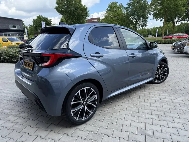 Toyota Yaris 1.5 Hyb. 115 Dynamic | Comfort Pack |