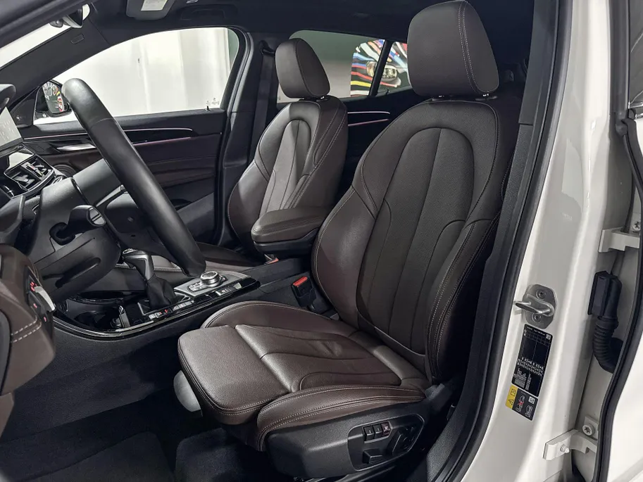 BMW X2 xDrive25e