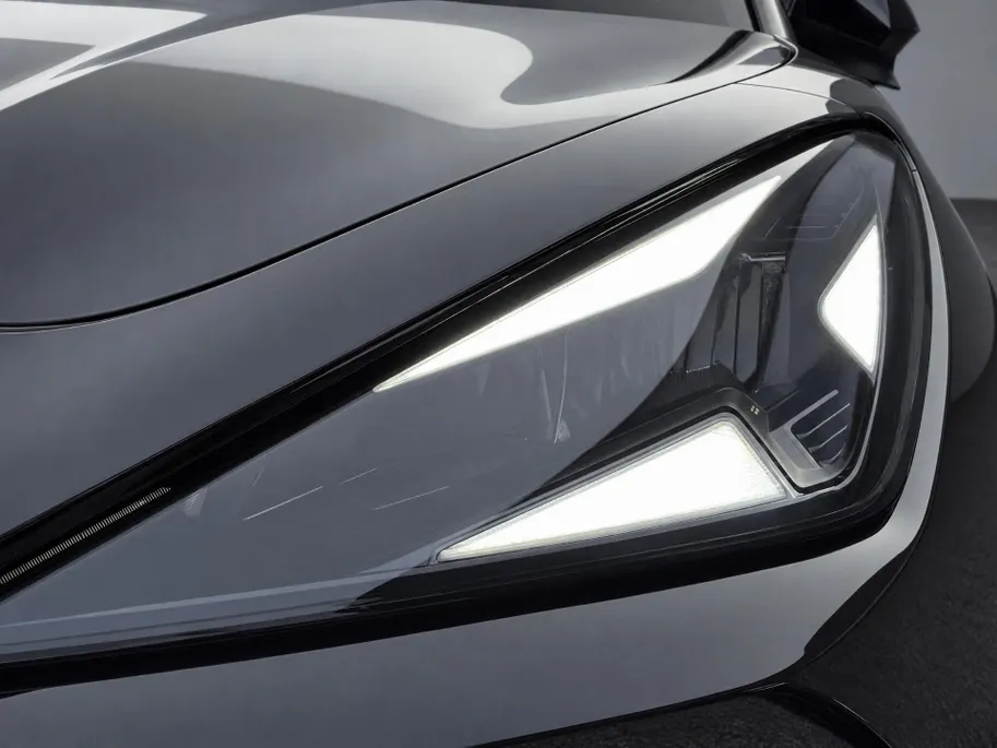 CUPRA Raval Business First Edition 56 kWh 211 PK l Stoel en Stuurverwarming l 19' Concaver velgen