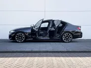 BMW 3 Serie Sedan 318i M-Sport