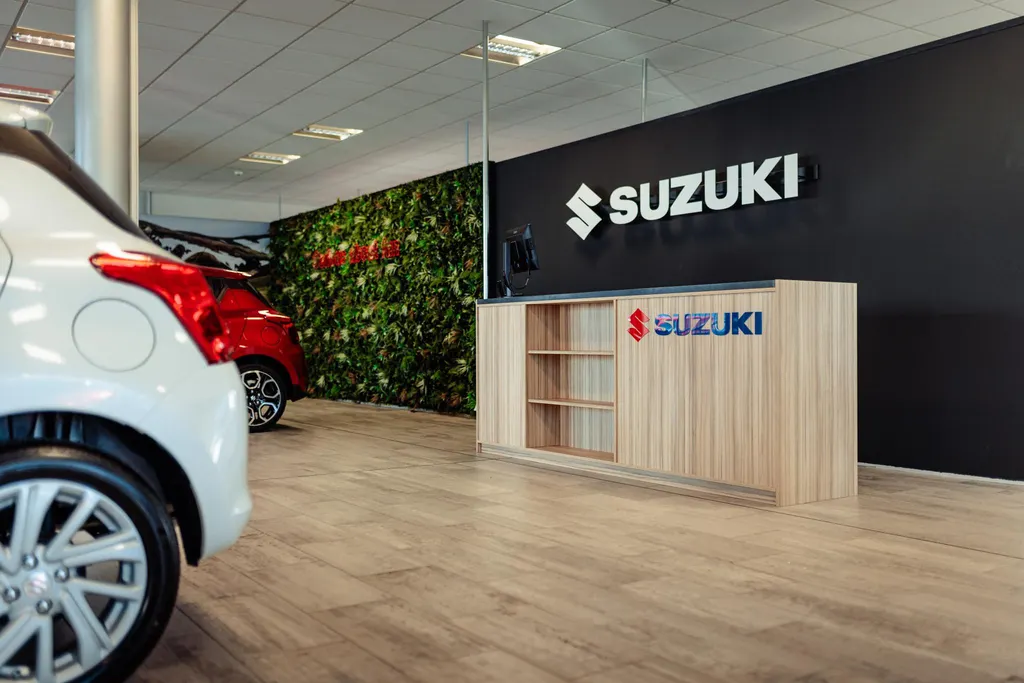 Suzuki Vitara 1.4 Boosterjet Smart Hybrid Style | Garantie t/m 2035! |NL Auto| LM Velgen | Stoel Verwarming |Android Auto Apple Carplay | Adaptive Cruise Control | 9-inch touchscreen | Suzuki Connect