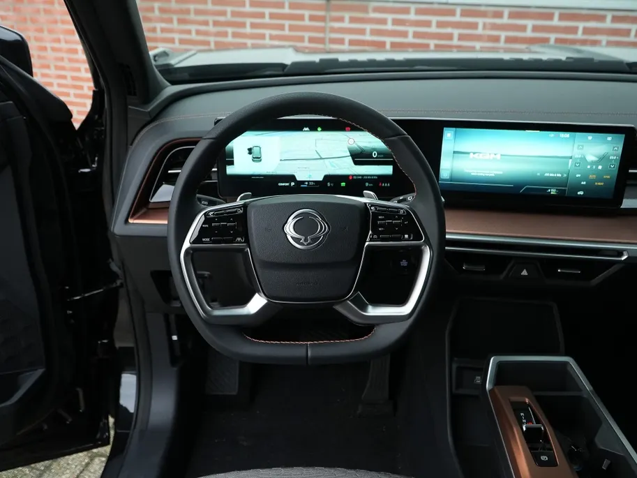 KGM Torres EVX Platinum | Warmtepomp | Leder | carplay | Navi | Camera