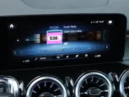 Mercedes-Benz EQB 250 AMG Line 7p. 67 kWh l Keyless l Stoelverwarming l Ambiente lichtpakket
