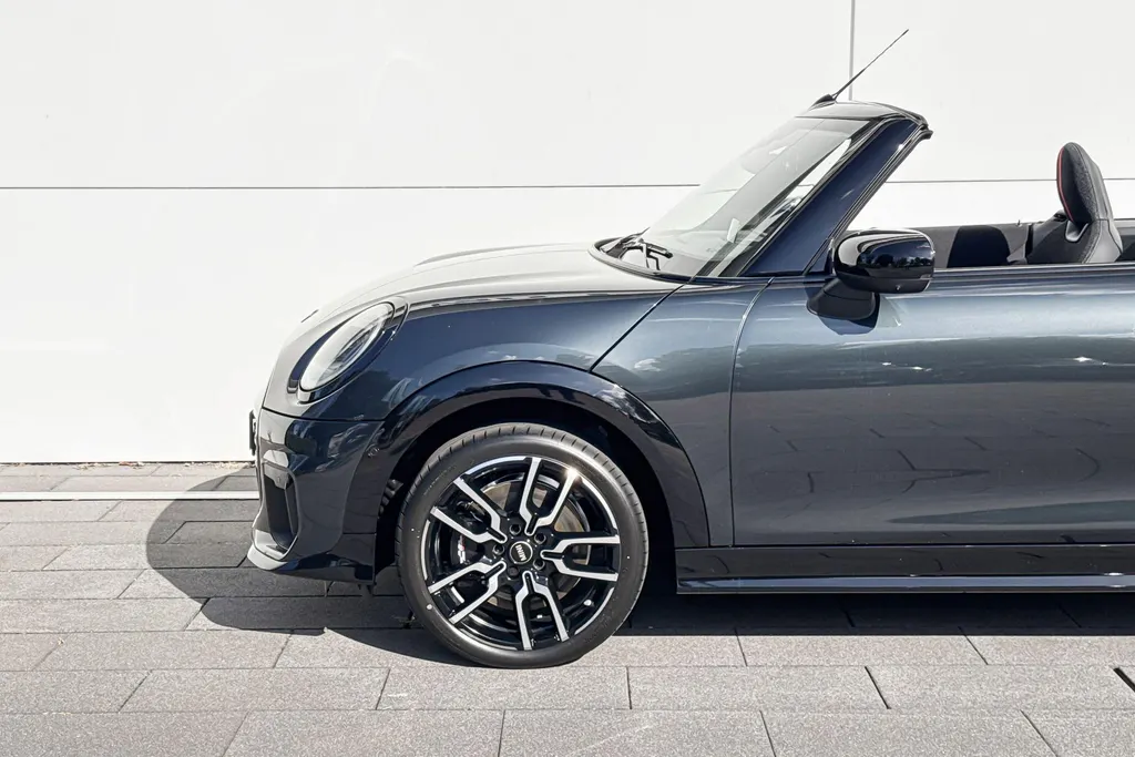 MINI Cooper Cabrio 2.0 Cooper C John Cooper Works XL