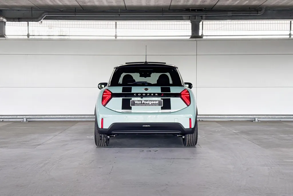 MINI Cooper 3-deurs 2.0 Cooper S Classic L