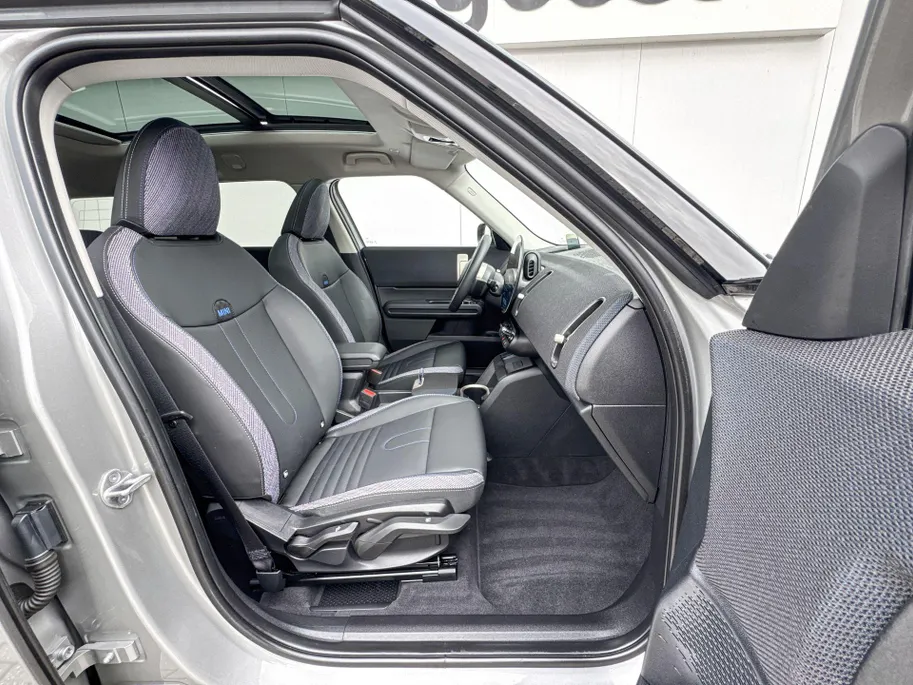 MINI Countryman C