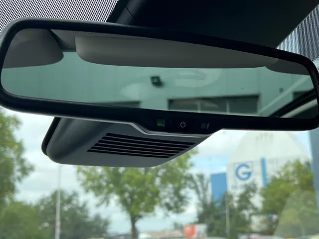 Nissan QASHQAI 1.2 N-Connecta | NAVIGATIE | PANORAMA DAK | 360 CAMERA | 18 INCH | CRUISE CONTROL | CLIMATE CONTROL |