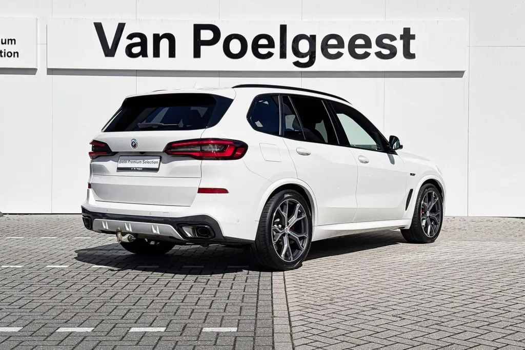 BMW X5 xDrive45e