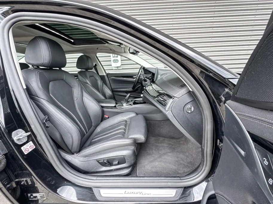 BMW 5 Serie Sedan 540i High Executive