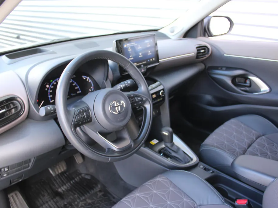 Toyota Yaris Cross 1.5 Hybrid Executive | 18' LM | Airco | Navi | Cruise | Camera | 1e eigenaar |