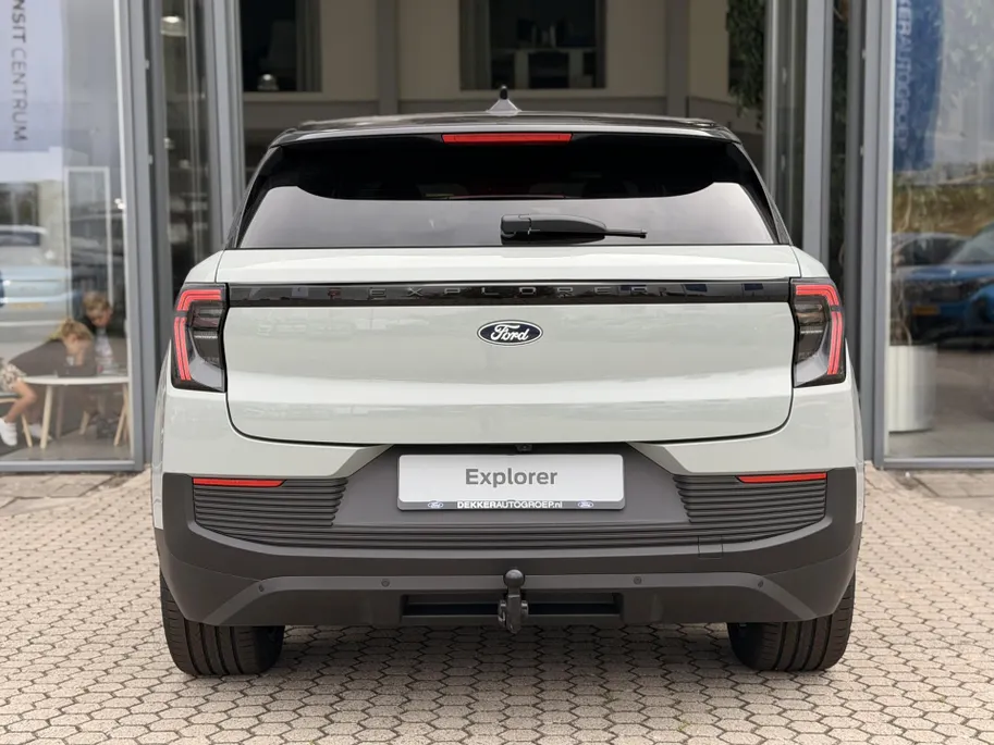 Ford Explorer Collection Extended Range RWD 79 kWh | Levering november-december | 2000 KG TREKGEWICHT | B&O AUDIO | V2L