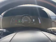 Hyundai Kona EV Fashion 64 kWh 204PK | Warmtepomp | SOH 100 % | Navigatie | Apple Carplay & Android Auto | Adaptive cruise control | Climate control | Head-up display | Parkeersensoren achter | Trekhaak |
