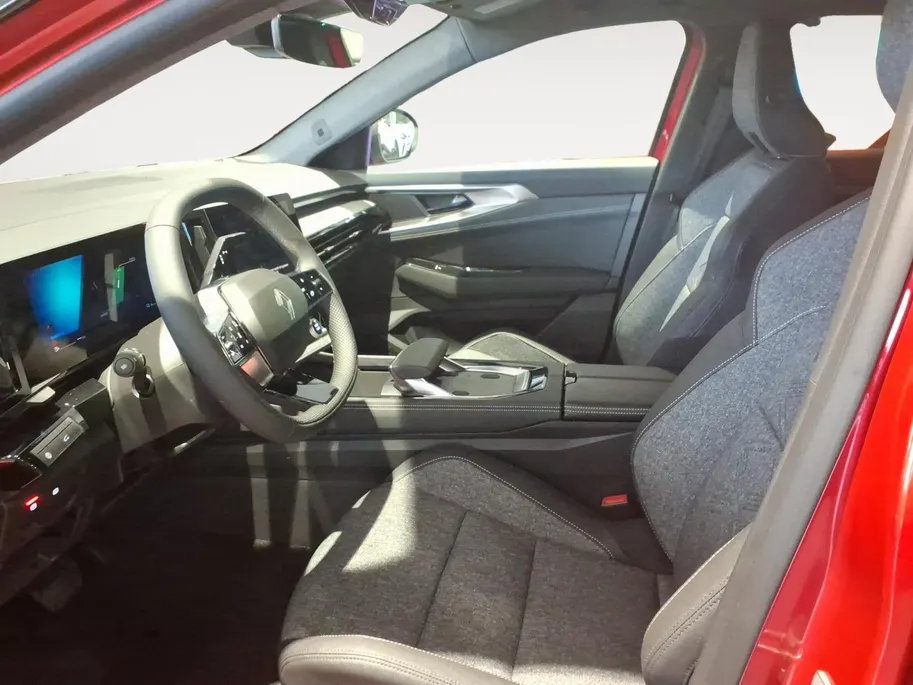 Renault Austral 1.2 E-Tech full hybrid 200 techno | Direct Leverbaar | €3500,- korting| Gratis 5 jaar garantie tot 100.000km | LMV | Blind Spot Warning | Elektrisch verwarmbare voorruit, voorstoelen & stuurwiel | Elektrisch bedienbare achterklep | op = op