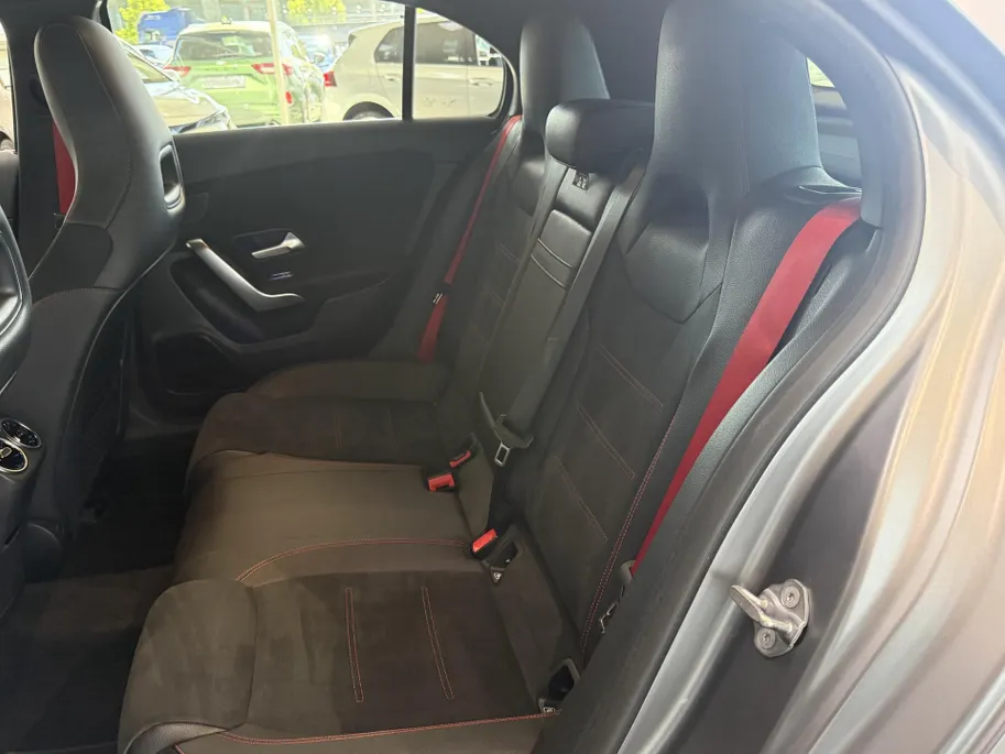 Mercedes-Benz A-Klasse AMG 35 4MATIC Premium Plus Nightpakket