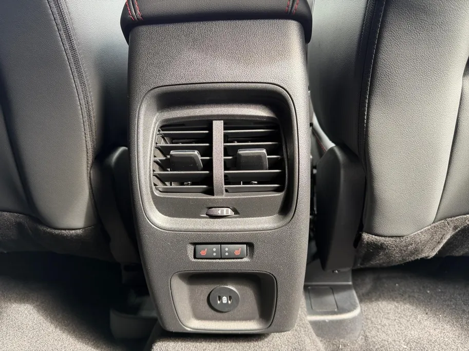 Ford Kuga 2.5 PHEV ST-Line X | Uit Voorraad Leverbaar | Automaat | €4.000,- Ready Set Ford Bonus | Trekhaak | 2100kg Trekgewicht | Adapt. Cruise Control | BLISS | 360 Graden Camera | Winter Pakket | Apple Carplay & Android Auto