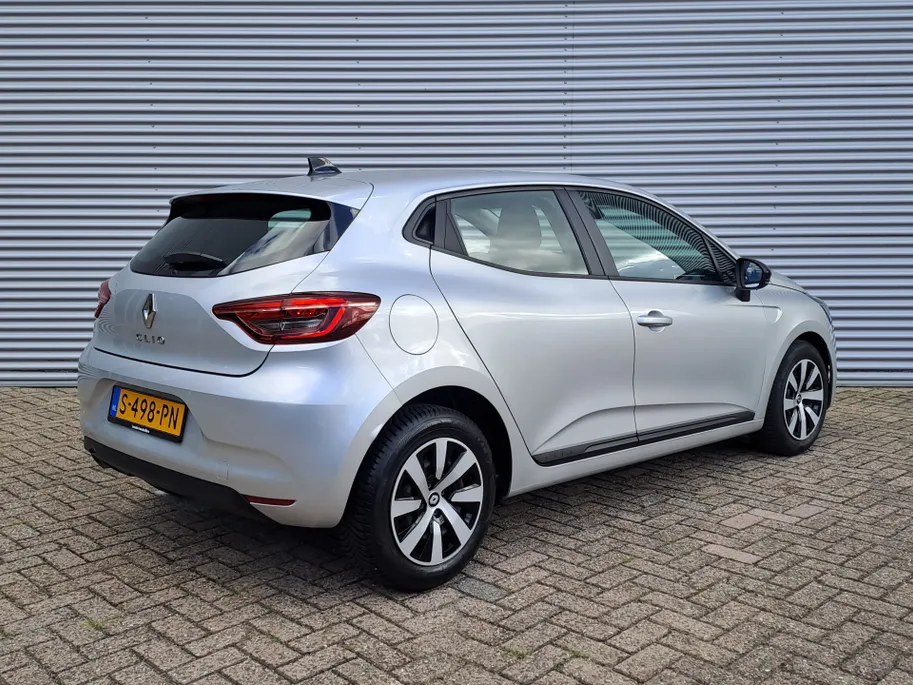 Renault Clio 1.0 TCe 90 Equilibre | Navigatie | Cruise | DAB | Rijstrooksensor met correctie | Airco | Apple Carplay/Android Auto