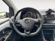 Volkswagen up! 1.0 TSI BMT cross up! | Parkeercamera | Stoel + Stuurverwarming | Climate control | Bluetooth | Lm-velgen