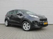 Kia Sportage 1.6 GDI First Edition | Trekhaak | 17' LM | Clima | Cruise | Navi | Camera | Parkeersensor achter |