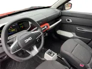 Dacia Spring Expression 65 26.8 kWh *Parkeersensoren*Tel Bluetooth*Cruise Control*| Rijdende demonstratie auto | Vraag naar de juiste kilometerstand |