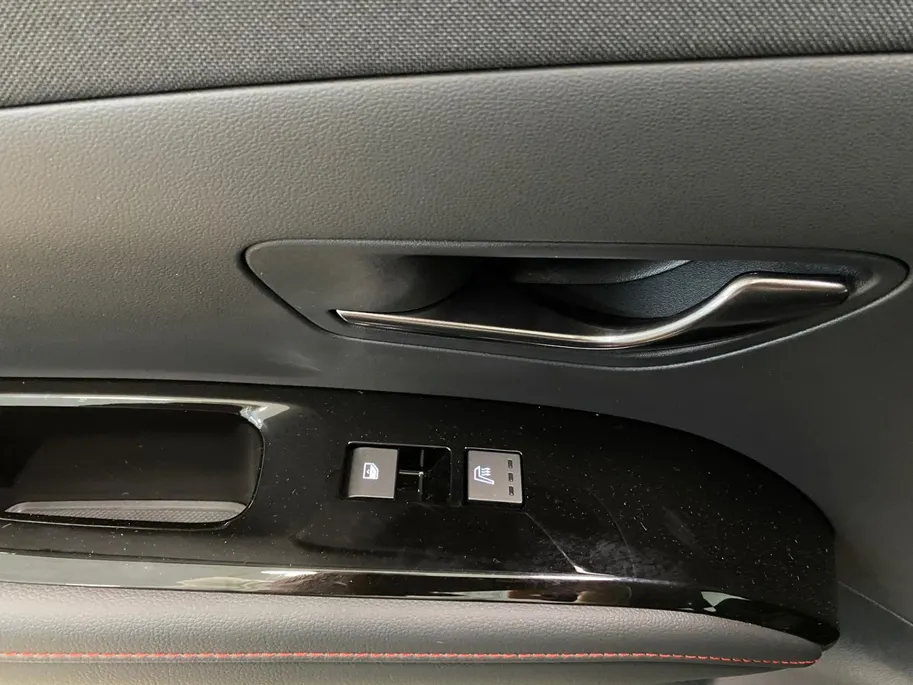 Hyundai Tucson 1.6 T-GDI PHEV | N-LINE | 2WD | TWO TONE | LIMITED BLACK |