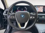 BMW 3 Serie Touring 320e | Leder |  Dealer onderhouden | Blackpack | Virtual cockpit | Camera |