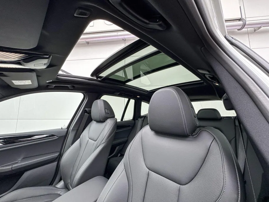 BMW iX3 Executive 80 kWh