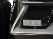 Audi A3 Limousine 110PK 30 TFSI S Edition Automaat | 1e eigenaar | Virtual Cockpit | Navi | Armsteun | Cruise Control | Zwarte Lichtmetalen Velgen | Apple CarPlay/Android Auto | Full LED koplampen | Keyless Entry |