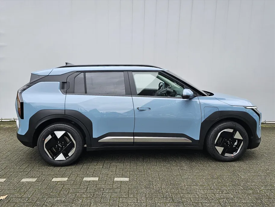 Kia EV3 58,3 kWh 204pk Plus I In bestelling