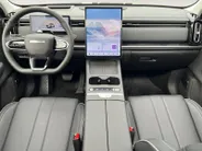 Jaecoo 7 1.5 TGDI SHS-P Exclusive | 90 km elektrisch rijbereik | Stoelverwarming-/ventilatie | Panorama dak | Leder | 7 jaar Fabrieksgarantie