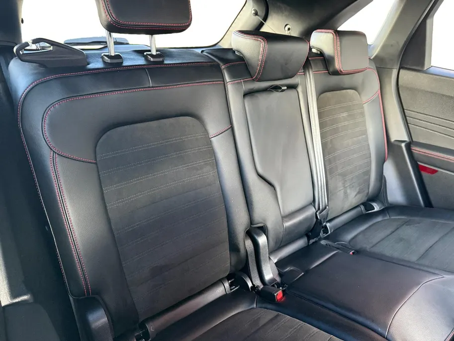 Ford Kuga 2.5 PHEV ST-Line X | Dealeronderhouden | Winter Pack | Driver Assistance Pack | Apple Carplay & Android Auto |