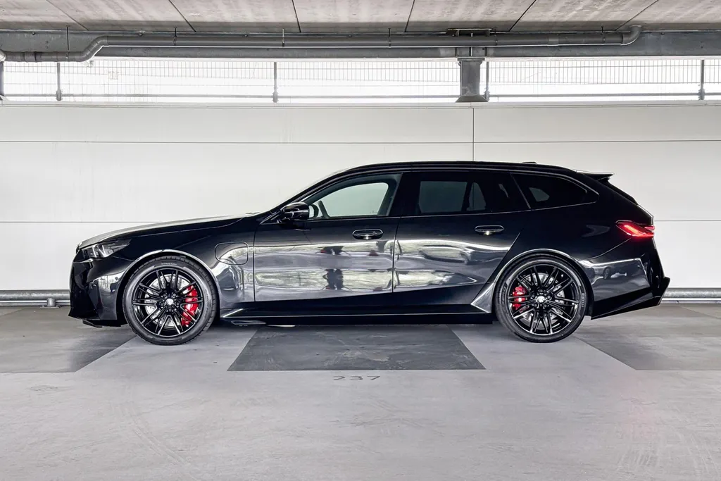 BMW M5 Touring M5