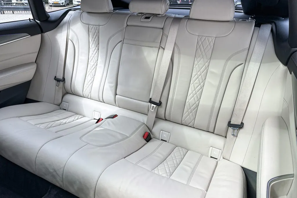 BMW 6 Serie Gran Turismo 630i High Executive Edition