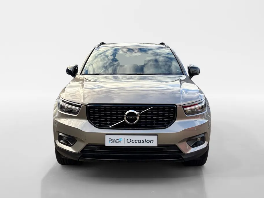 Volvo XC40 1.5 T4 Recharge Inscription | Adapt. Cruise Control | Achteruitrijcamera | Elekt. Achterklep | Apple Carplay/Android Auto |