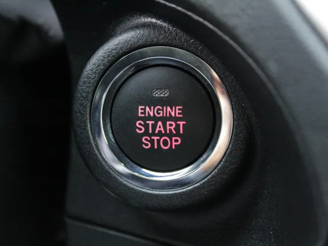 Subaru Forester 2.0i e-BOXER First Edition Automaat | Navi | Adap. Cruise | Leder | Schuifdak
