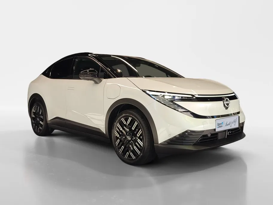 Nissan Leaf EVOLVE 52kWh 177PK AUTOMAAT | €2000,- INRUILPREMIE | 445 KM RIJBEREIK | NU TE BESTELLEN | IN 7 VERSCHILLENDE KLEUREN COMBINATIE'S TE BESTELLEN
