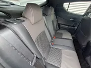 Toyota C-HR 2.0 Hybrid Executive | Automaat | Cruise control adaptief | JBL | Camera | Navigatiesysteem full map | Apple Carplay/Android Auto | LM Velgen