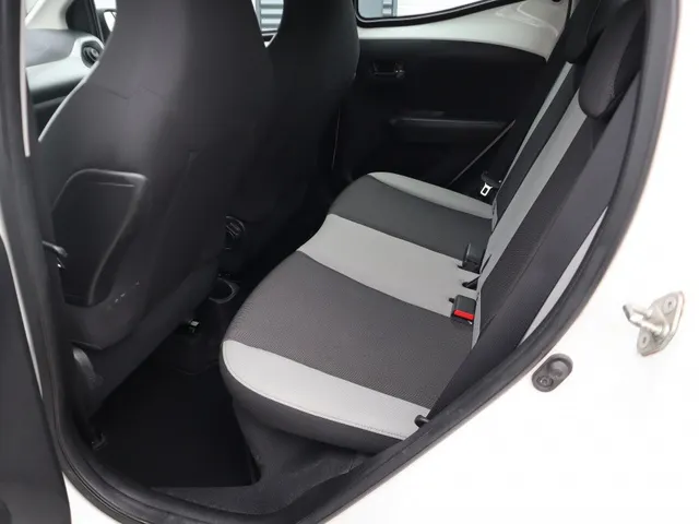 Toyota Aygo 1.0 VVT-i x-play Carplay | Camera