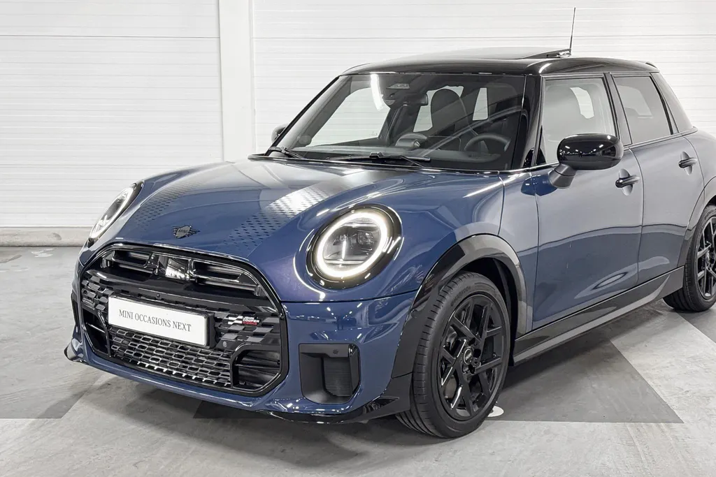 MINI Cooper 5-deurs Cooper S John Cooper Works XL