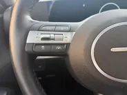 Hyundai Kona 1.6 GDI HEV Premium Sky | Schuif-/kantel dak | Navigatie | Apple Carplay/ Android Auto | Stoelventilatie | Stuur/ Stoelverwarming |