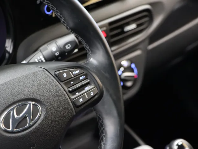 Hyundai i10 1.0 Comfort Smart 5-zits AUTOMAAT , NAVIGATIE