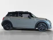 MINI 3-Deurs 2.0 Cooper S Knightsbridge Edition *Automaat*Navigatie*Parkeersensoren*Climate Control*Schuif/Kanteldak*Stoelverwarming*Harman Kardon Audio*Lederen interieur*Vol opties!