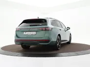 Volkswagen Passat Variant 1.5 eTSI 272pk DSG R-Line Edition · Panoramadak · Camera · Inklap. Trekhaak · Harman Kardon Sound · Head-Up Display · Massagefunctie · Garantie t/m 13-03-2030 of 100.000km