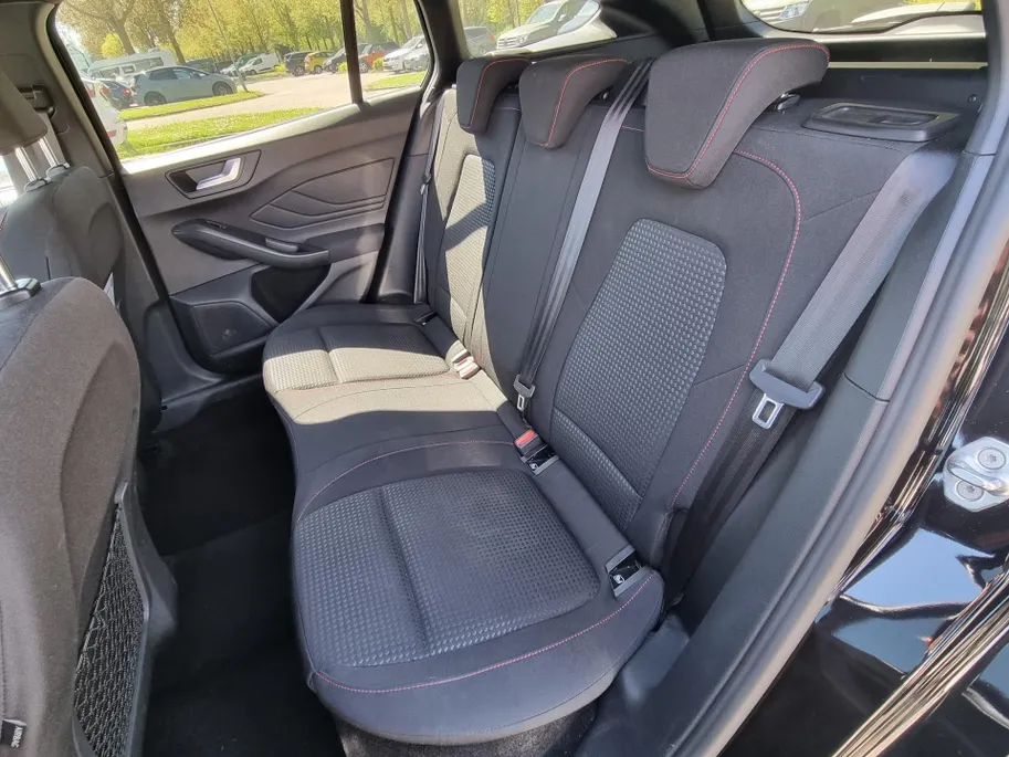 Ford Focus Wagon 1.0 EcoBoost Hybrid ST Line `NAVIGATIE GROOTSCHERM.