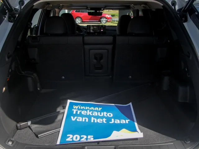 Mitsubishi Outlander 2.4i PHEV Instyle | voorraad korting €8000,-