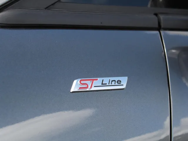 Ford Fiesta 1.0 EcoBoost Hybrid ST-Line Automaat | Navi | Cruise | Clima | Park sens | All Season