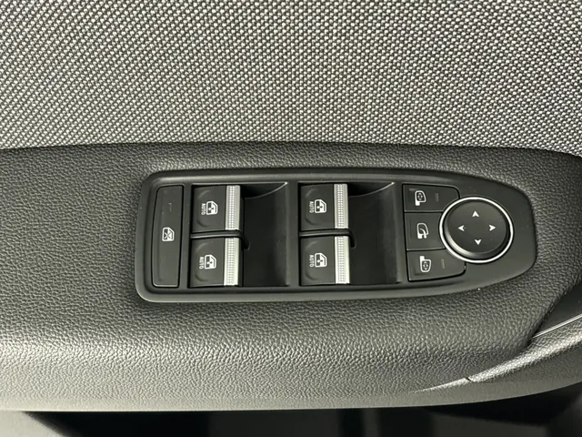 Renault Captur E-Tech full hybrid 145PK techno | CAMERA | NAVI | CARPLAY