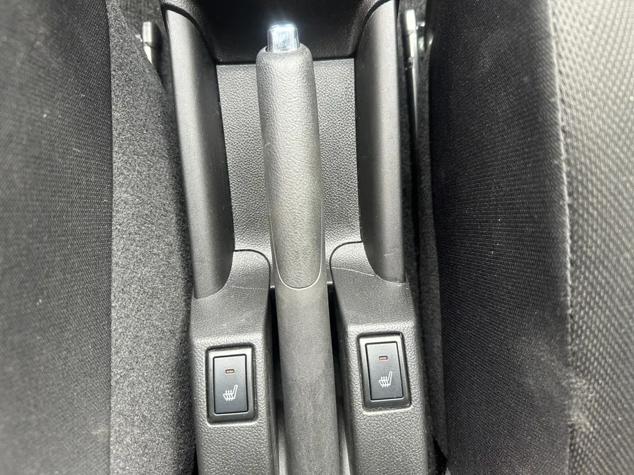 Suzuki Swift 1.2 Select Smart Hybrid | SPORT UITLAAT | SIDE SKIRTS | SPOILER | 17' VELG |