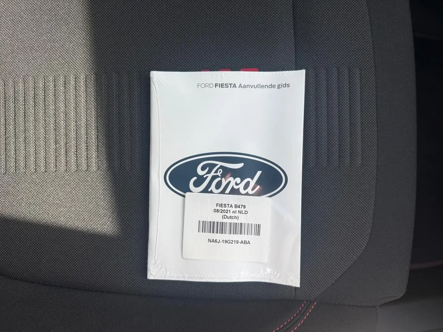 Ford Fiesta 1.0 EcoBoost Hybrid ST-Line 1e Eigenaar | Dealer Onderhouden | Stoel/Stuur/Voorruitwarming | Cruise Control | Parkeersensoren | Apple/Android Carplay | 12 maanden garantie! |