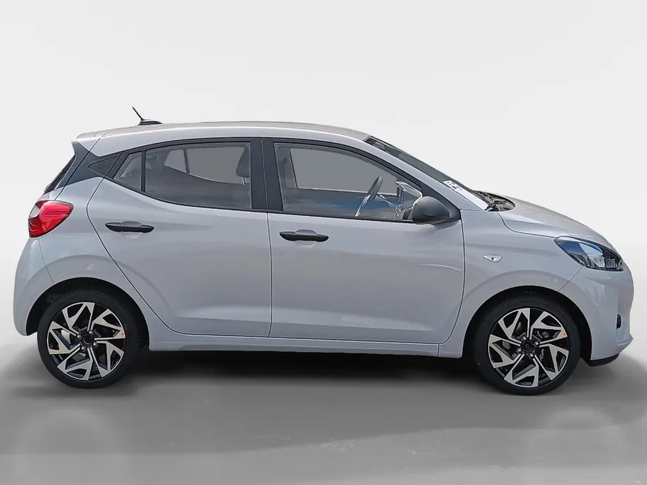 Hyundai i10 1.0 Comfort | Navigatie | Camera | Cruise control | N-Line wielen | Lage kilometerstand |